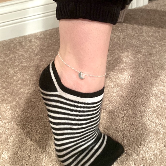 Crescent Moon Silver Ankle Bracelet - Picture 2 of 4